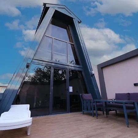 Kibar Hotell